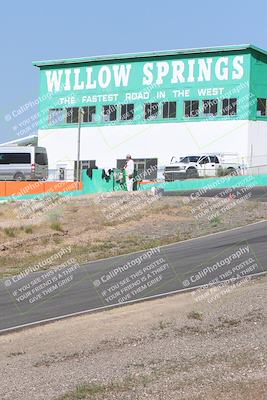 media/Apr-20-2025-AHRMA (Sun) [[393a79c373]]/Race/Group 11 early race/Turn 4b/